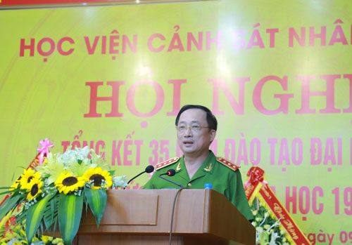 Êv88 chào đón năm mới 2026 tổng kết 35 năm đào tạo hệ Vừa làm vừa học
